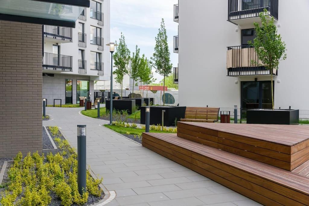 Nowoczesne Studio Przy Warcie Apartment Poznan Exterior photo